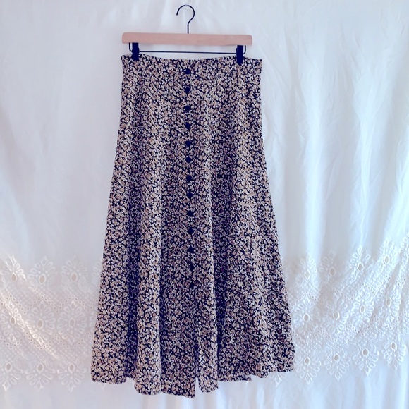Express Dresses & Skirts - Vintage Floral Print Maxi Skirt